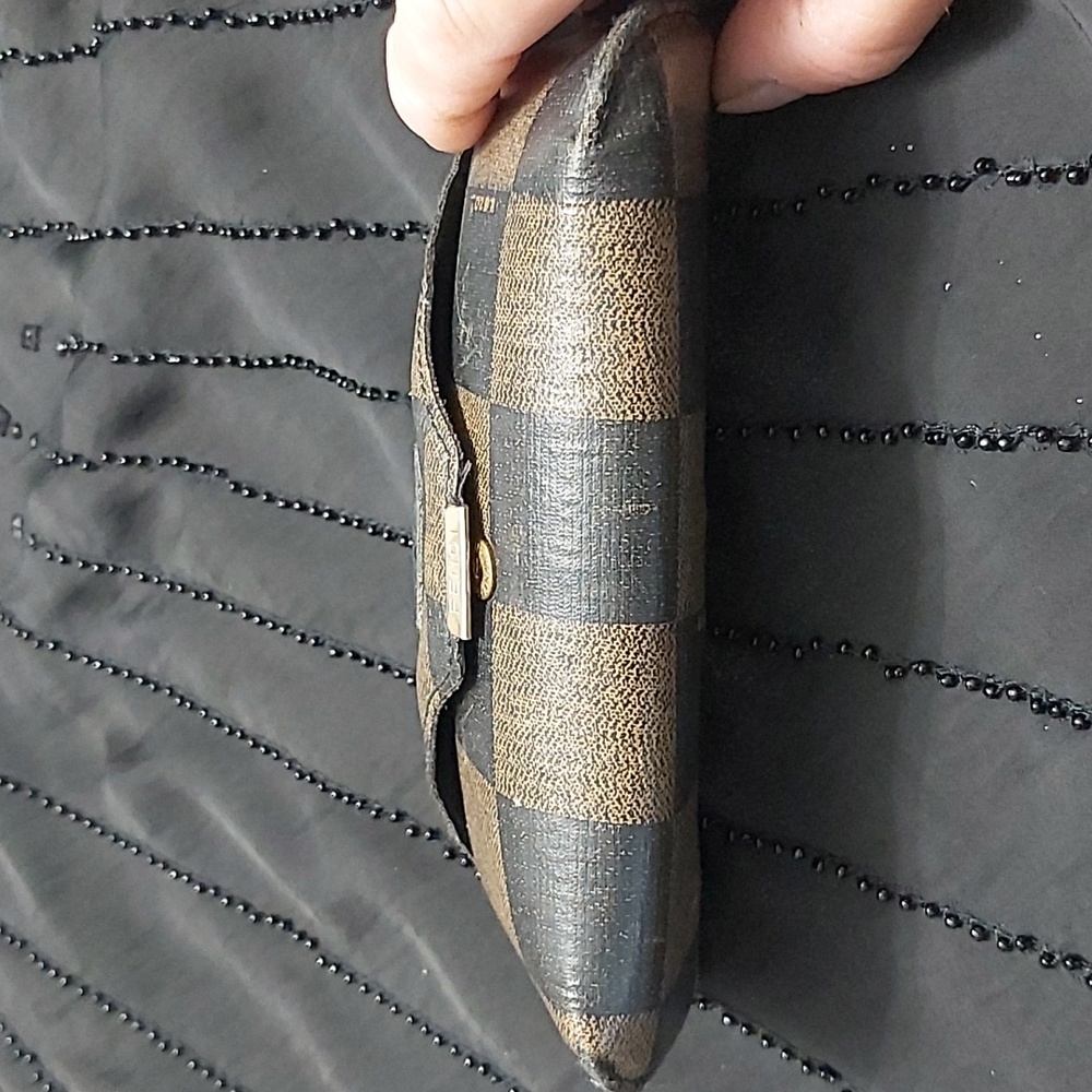 Fendi Eyeglass case - Picture 7 of 9
